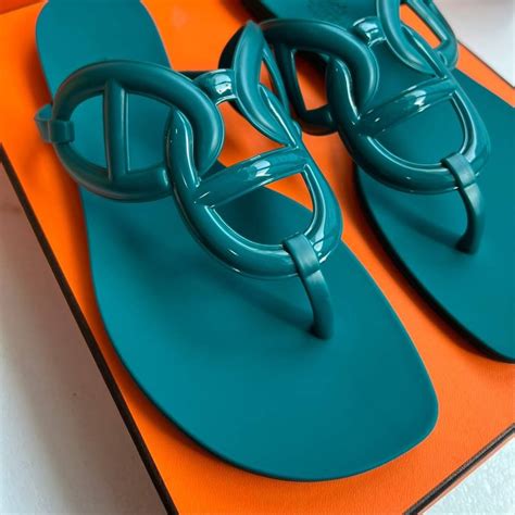 hermes shoes thailand.